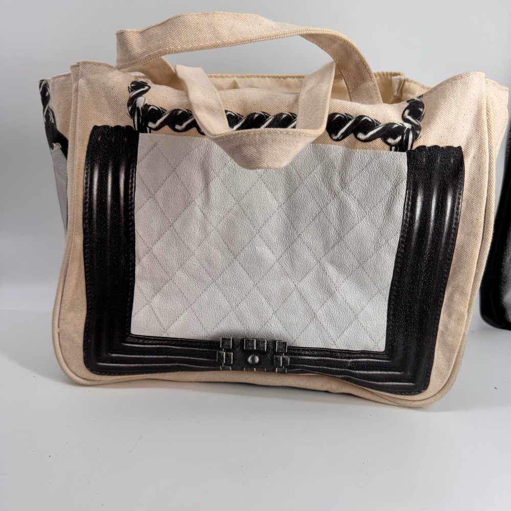 Thursday Friday Black/White Quilted Womens Bag